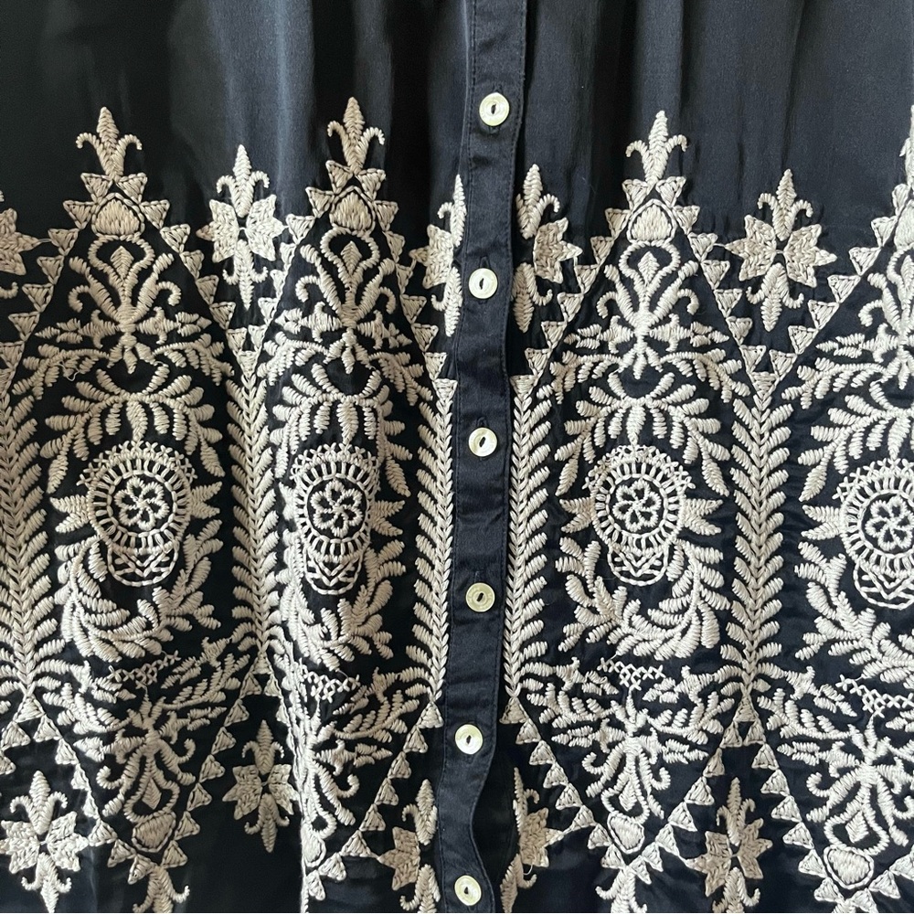 Johnny Was Black Embroidered 100% Silk Western Boho Rodeo Cowgirl Button Up M - Picture 5 of 8